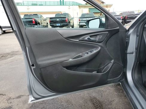 Certified 2024 Chevrolet Malibu RS image 21