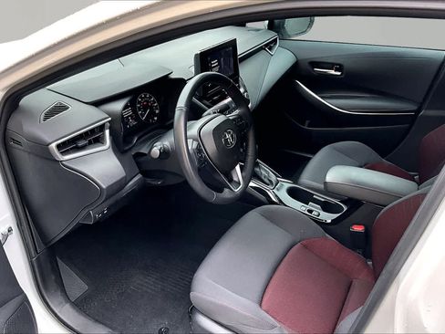 Used 2024 Toyota Corolla SE FWD image 17