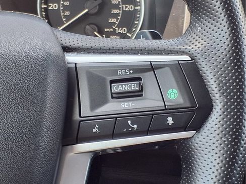 Used 2025 Mitsubishi Outlander SE AWD/4WD image 15