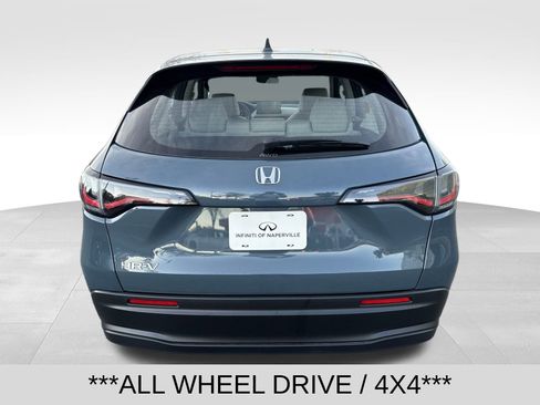 Used 2025 Honda HR-V LX image 4