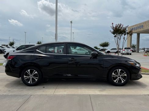 Used 2020 Nissan Sentra SV FWD image 20