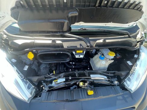 Used 2023 RAM ProMaster 2500 FWD image 14