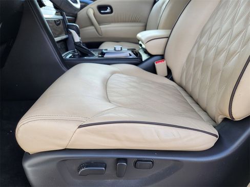 Used 2023 Nissan Armada Platinum w/ Cargo Package image 10