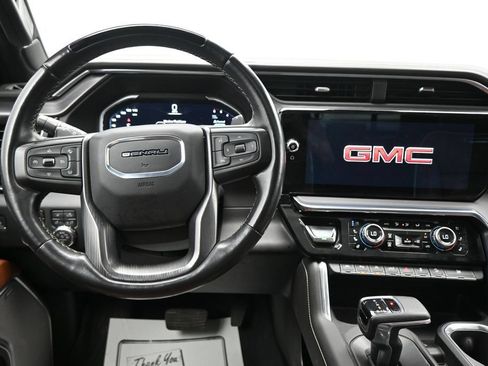 Used 2023 GMC Sierra 1500 Denali Ultimate AWD/4WD image 16
