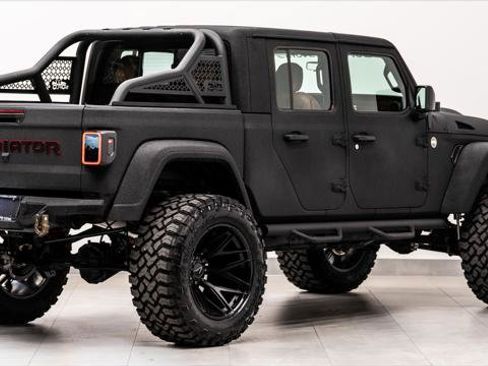 Used 2026 Jeep Gladiator Sport AWD/4WD image 8