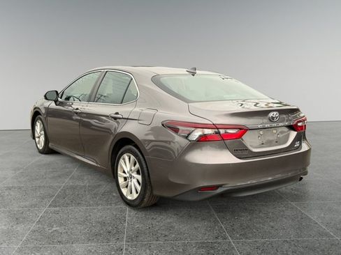 Used 2021 Toyota Camry LE AWD/4WD image 3