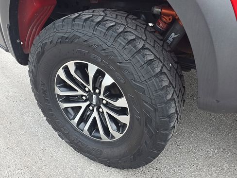 Used 2020 Ford F150 Raptor AWD/4WD image 10
