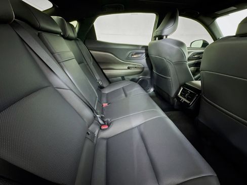 Used 2026 Toyota Crown Limited image 47