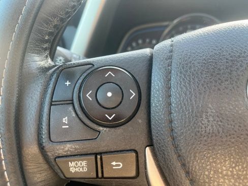 Used 2013 Toyota RAV4 Limited AWD/4WD image 14