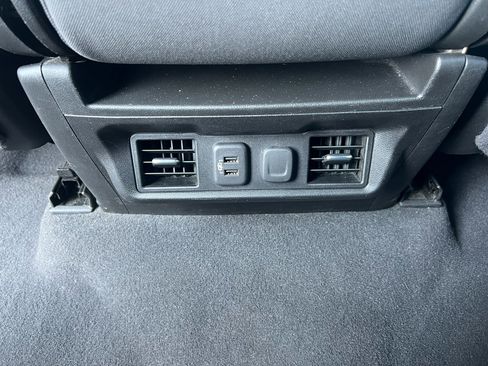 Used 2021 GMC Sierra 1500 Elevation image 30