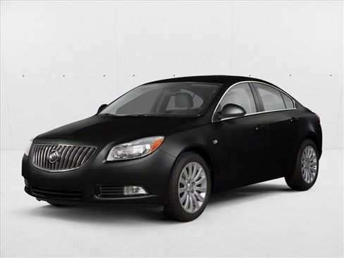 Used 2012 Buick Regal Premium FWD image 1