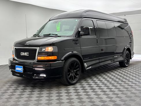 Used 2020 GMC Savana 2500 Extended w/ Enhanced Convenience Package RWD image 16