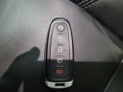 Used 2017 Ford Escape Titanium AWD/4WD image 32