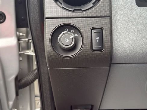 Used 2015 Ford F250 XL AWD/4WD image 19