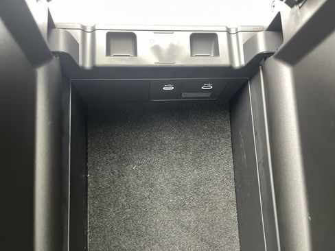 Certified 2025 MAZDA CX-70 Plug-In Hybrid w/ Premium Plus image 27