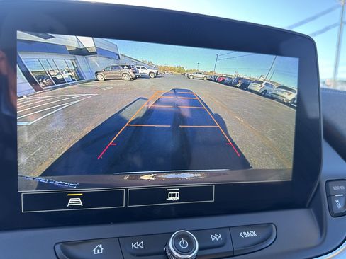 Used 2023 Chevrolet Blazer LT image 26