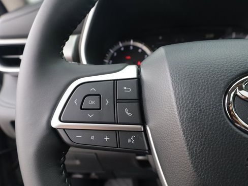 New 2026 Toyota Highlander XLE AWD/4WD image 24