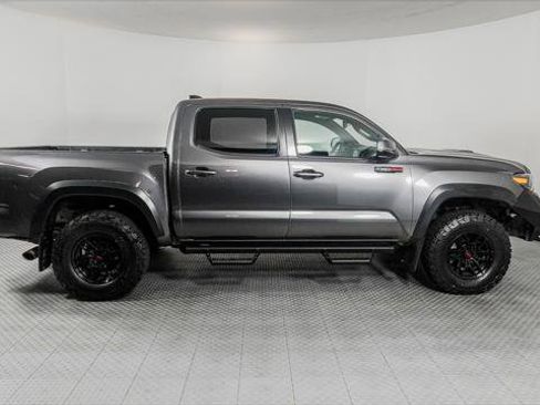 Used 2021 Toyota Tacoma TRD Pro image 7