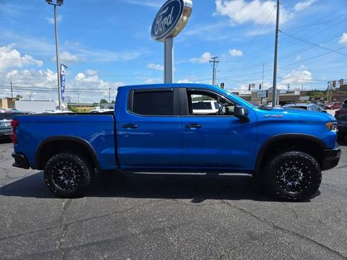 Used 2022 Chevrolet Silverado 1500 ZR2 AWD/4WD image 9