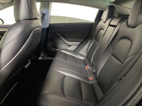Used 2021 Tesla Model 3 Standard Range Plus RWD image 13