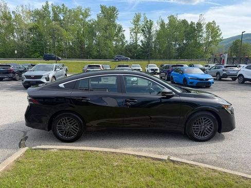 New 2026 Nissan Sentra SV w/ SV Convenience Package FWD image 6