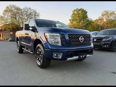 Used 2017 Nissan Titan PRO-4X w/ Pro-4x Convenience Package