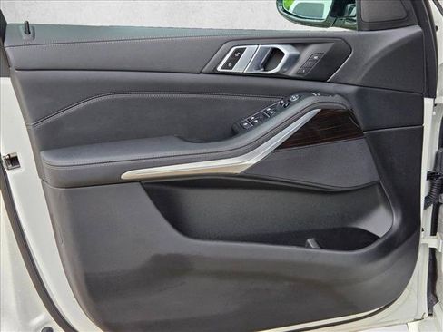 Used 2023 BMW X5 sDrive40i w/ M Sport Package RWD image 10