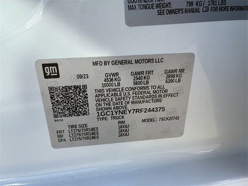 Used 2024 Chevrolet Silverado 2500 LT image 31