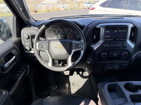 Used 2021 Chevrolet Silverado 1500 LT AWD/4WD image 10