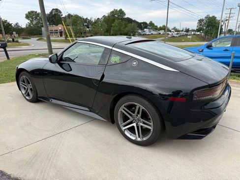 Used 2024 Nissan Z Sport w/ Floor Mat Package RWD image 8
