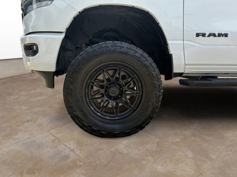Used 2023 RAM 1500 Big Horn AWD/4WD image 31