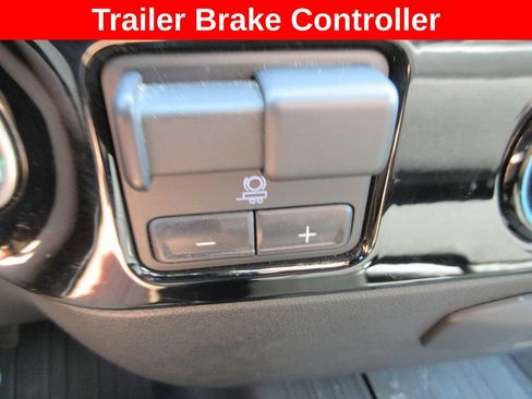Used 2024 GMC Sierra 3500 SLE w/ SLE Convenience Package AWD/4WD image 20