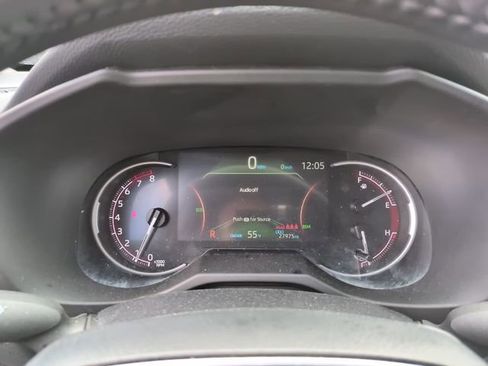 Used 2024 Toyota RAV4 Adventure AWD/4WD image 21