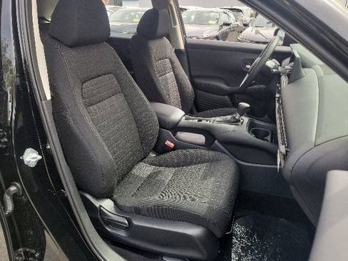 New 2026 Honda HR-V LX image 9