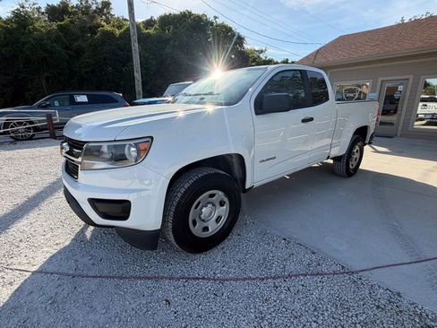 Used 2019 Chevrolet Colorado W/T w/ WT Convenience Package RWD image 1