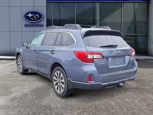 Used 2017 Subaru Outback 3.6R Limited AWD/4WD image 4