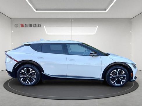 Used 2022 Kia EV6 Wind w/ Wind Technology Package image 6