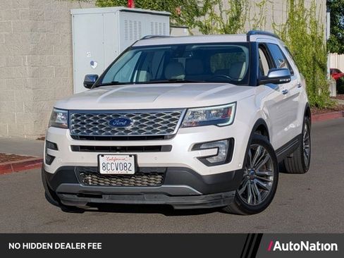 Used 2017 Ford Explorer Platinum AWD/4WD image 1