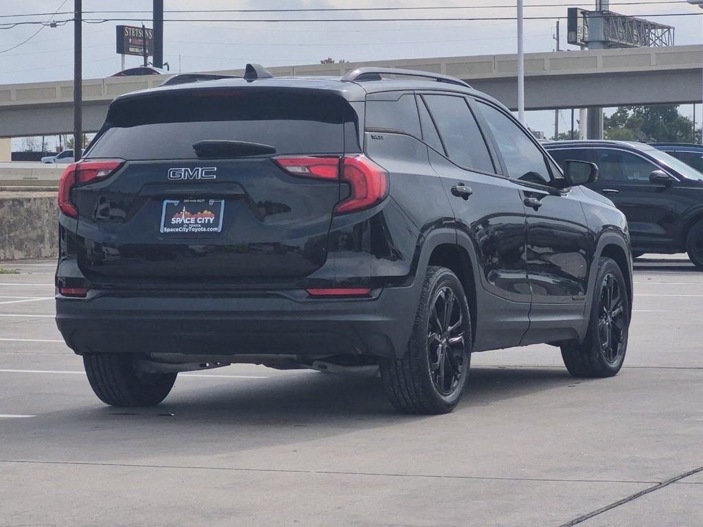 Used 2020 GMC Terrain SLE w/ Elevation Edition FWD image 6