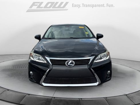 Used 2016 Lexus CT 200h FWD image 2