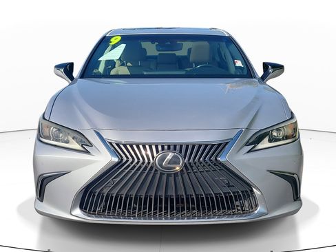 Used 2019 Lexus ES 350 w/ Premium Package FWD image 2