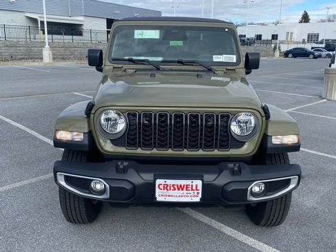 New 2026 Jeep Gladiator Sport image 10