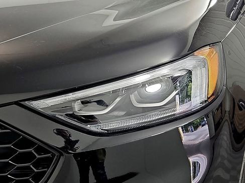 Certified 2021 Ford Edge ST w/ Equipment Group 401A AWD/4WD image 10
