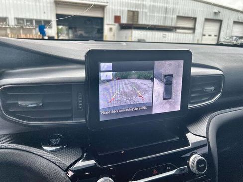 Used 2022 Ford Explorer ST-Line w/ Class IV Trailer Tow Package image 14