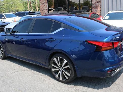 Used 2020 Nissan Altima 2.5 SR FWD image 5