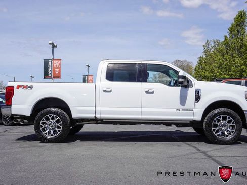 Used 2021 Ford F250 Lariat w/ Lariat Ultimate Package image 28
