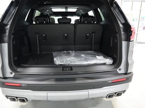 New 2026 GMC Acadia Elevation w/ Elevation Premium Package FWD image 30