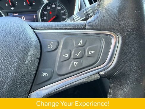 Used 2019 Chevrolet Equinox LT FWD image 22