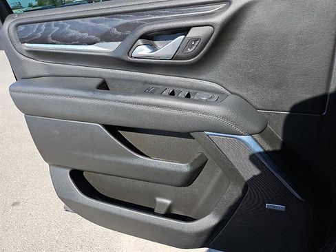 Used 2022 GMC Yukon Denali image 14