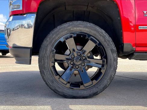 Used 2018 Chevrolet Silverado 1500 LTZ w/ Texas Edition AWD/4WD image 33